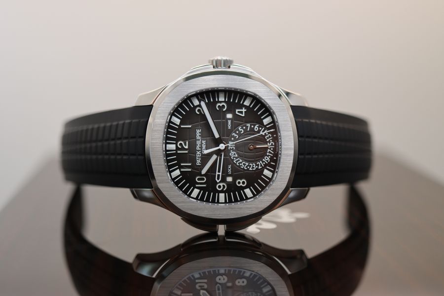 Patek Philippe Aquanaut 5164A-001